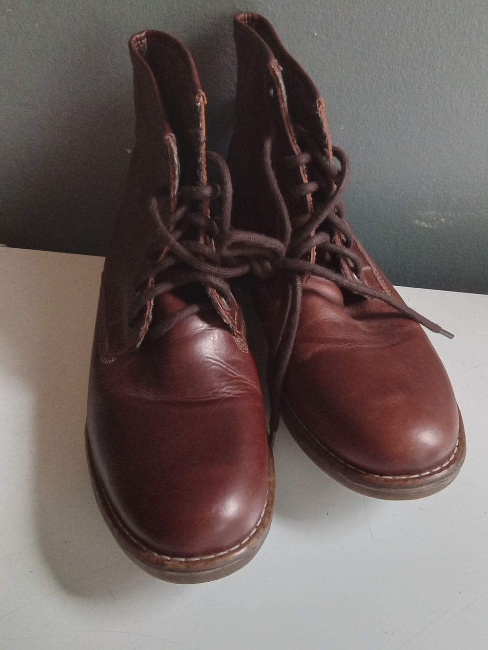 Brown Leather Lace Up Ankle Boots Round Toe Lug Sole Herringbone Lining